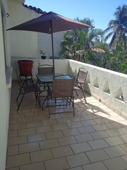 Hermoso Apartamento En Manzanillo Con Alberca Y Cancha De Tenis, Ideal Para Relajarse Y Disfrutar De Una Escapada Tranquila En El Paraiso Tropical Eksteriør bilde